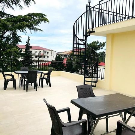 Gurya Hotel Kobuleti Exterior foto